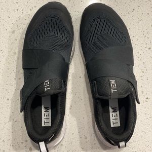 Tiem Slipstream Cycle Sneakers